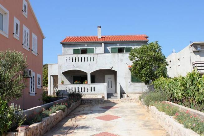 Apartments Pasman Banj Luaran gambar
